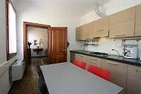 ונציה City Apartments